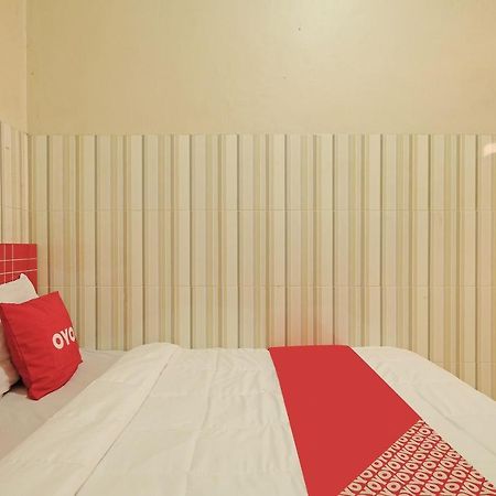 Oyo 91453 Hotel Srikandi Gejayan Maguwo Екстериор снимка