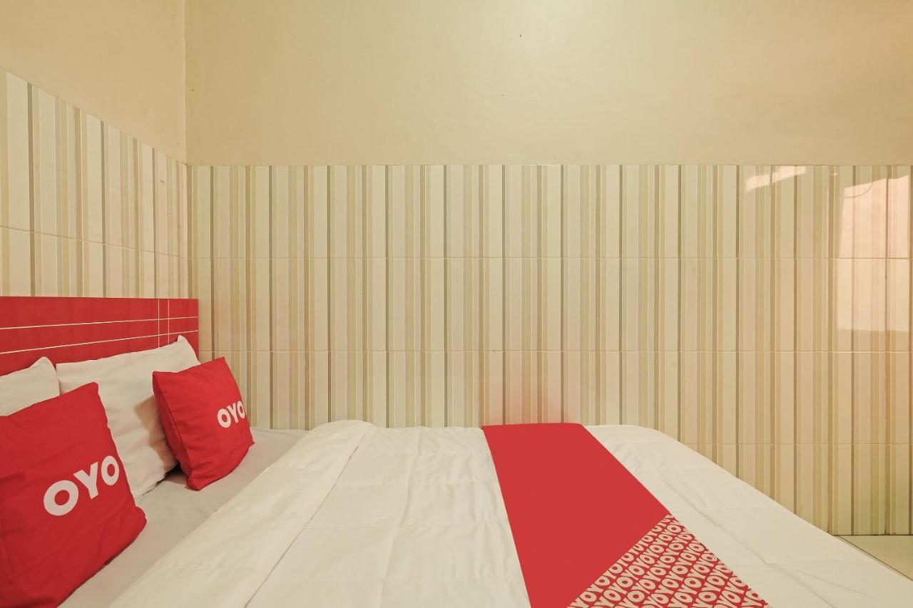 Oyo 91453 Hotel Srikandi Gejayan Maguwo Екстериор снимка