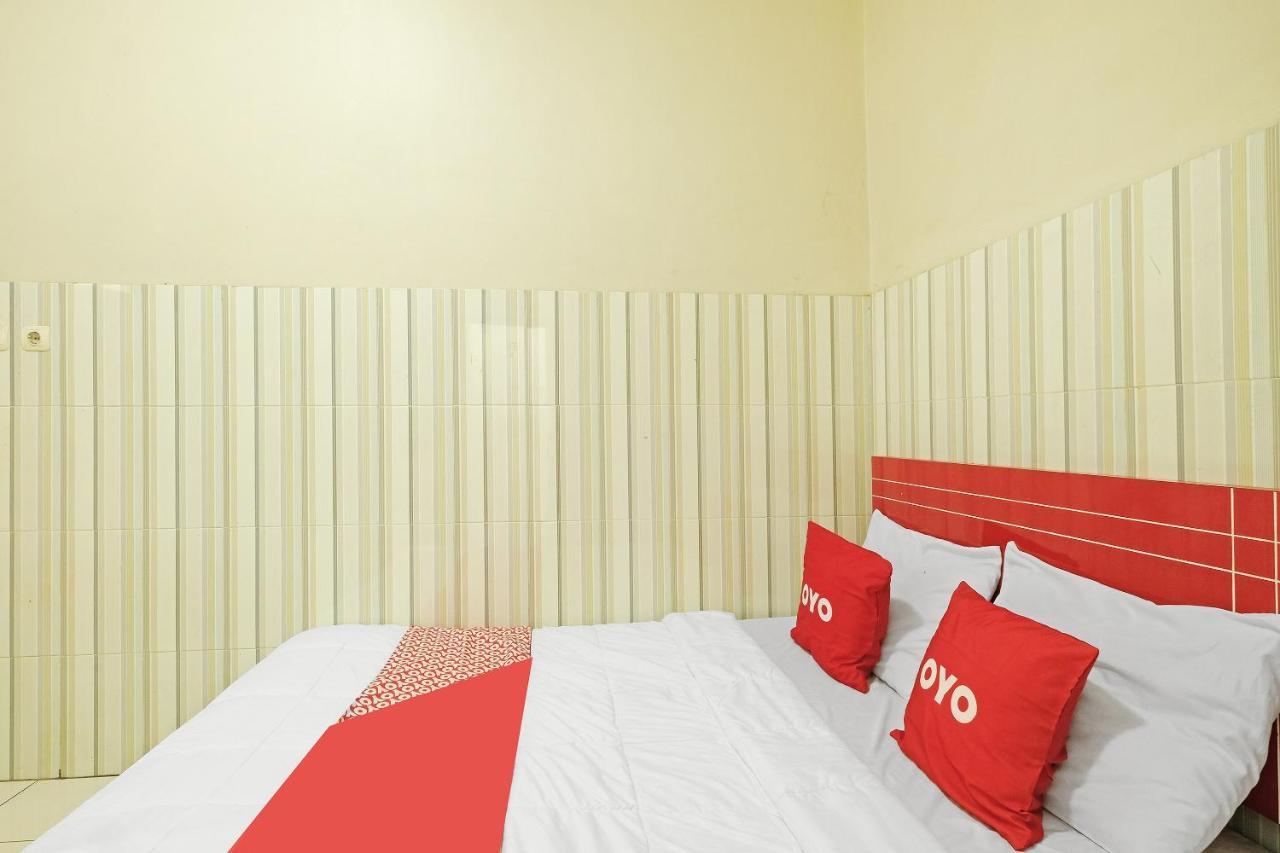 Oyo 91453 Hotel Srikandi Gejayan Maguwo Екстериор снимка