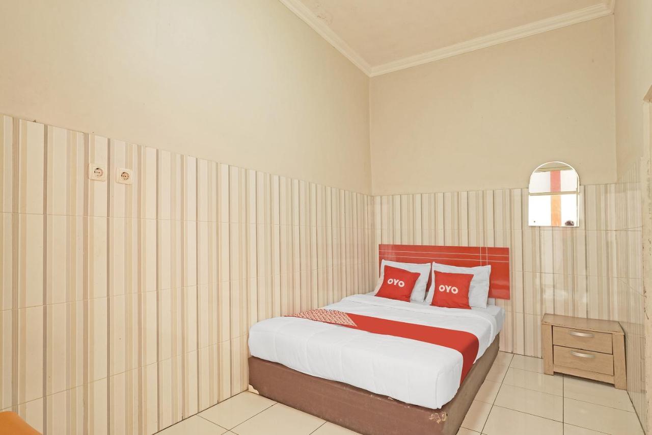 Oyo 91453 Hotel Srikandi Gejayan Maguwo Екстериор снимка