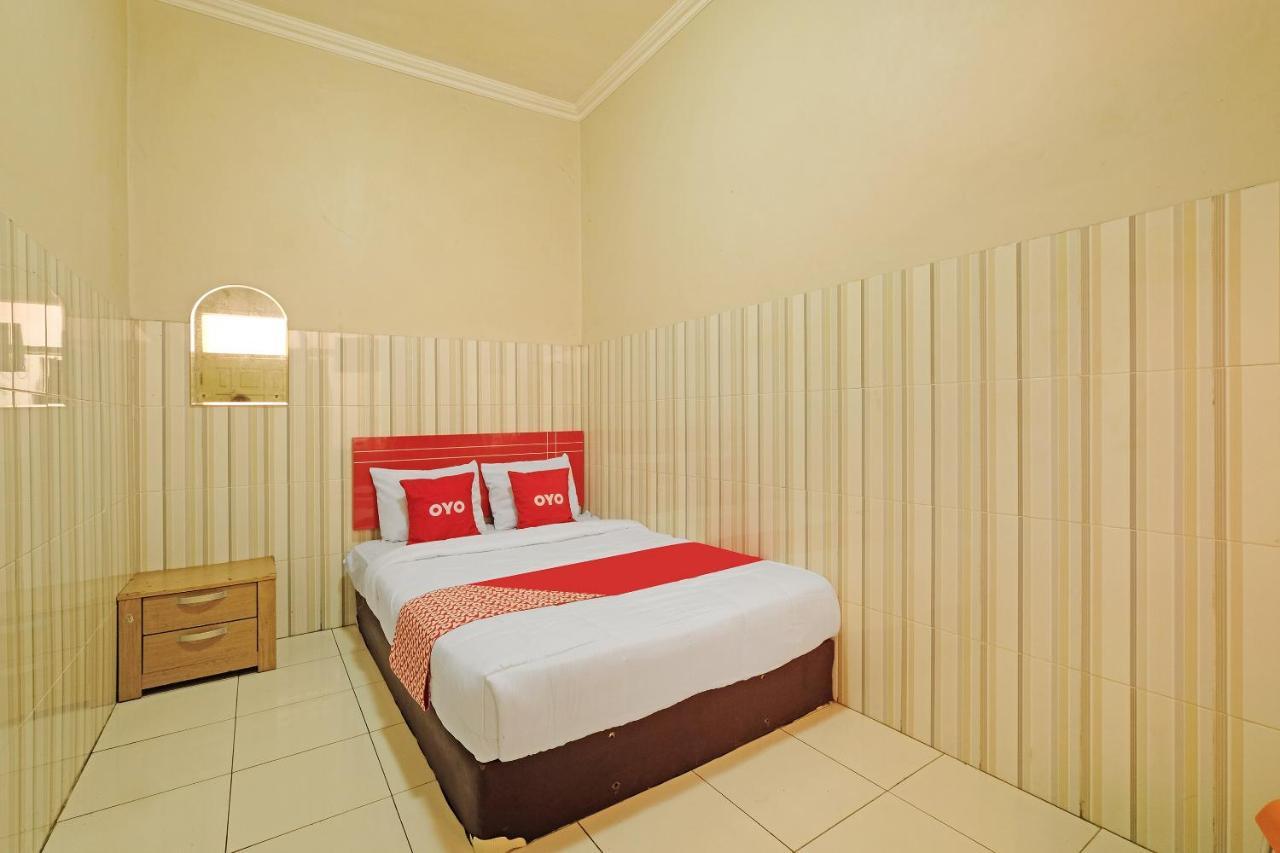 Oyo 91453 Hotel Srikandi Gejayan Maguwo Екстериор снимка